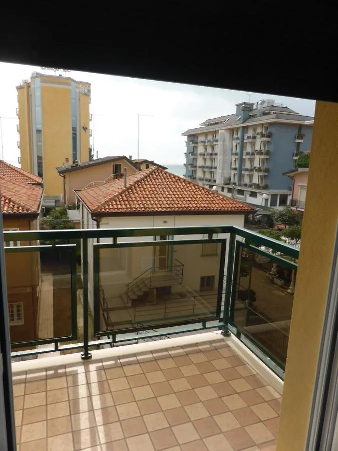 Villa Mimosa Lido di Jesolo 0*,